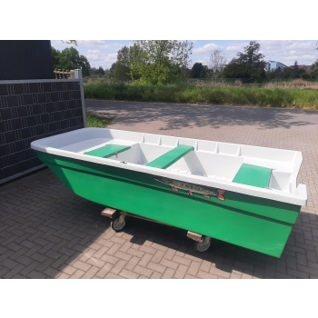 Ruderboot T325